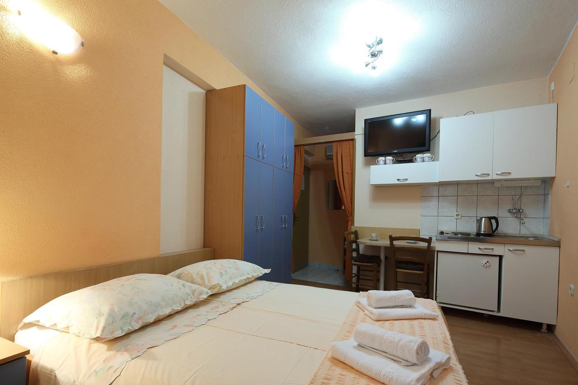 La Familia Apartments Makarska Bilik gambar